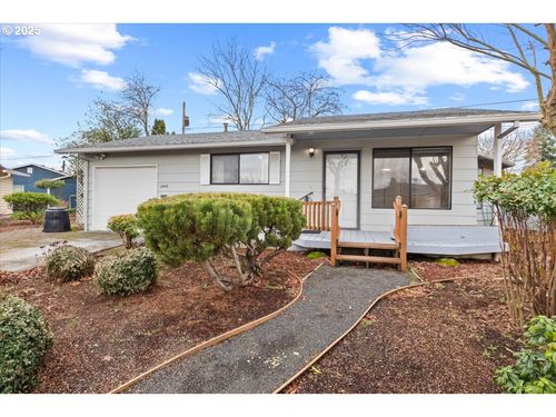 1444 Umpqua Ct, Woodburn, OR, 97071-2405 | Card Image