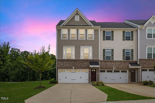 260 Amber Acorn Ave, Raleigh, NC, 27603-5439 | Card Image
