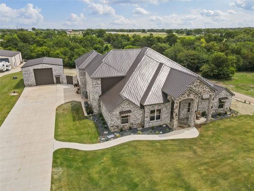 5705 Autumn Trl, Celina, TX, 75009-0017 | Card Image