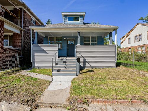 16715 Log Cabin St, Detroit, MI, 48203-2543 | Card Image