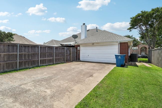 7314 Glenstone St, House other with 3 bedrooms, 2 bathrooms and null parking in Rowlett TX | Image 38
