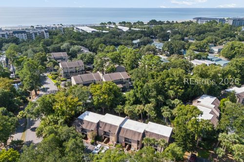 5-11 Tanglewood Dr, Hilton Head Island, SC, 29928-6252 | Card Image
