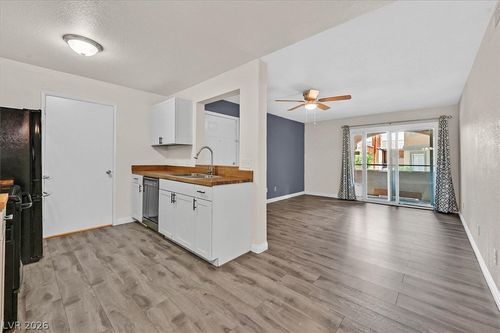 105-220 Mission Newport Ln, Las Vegas, NV, 89107-2779 | Card Image