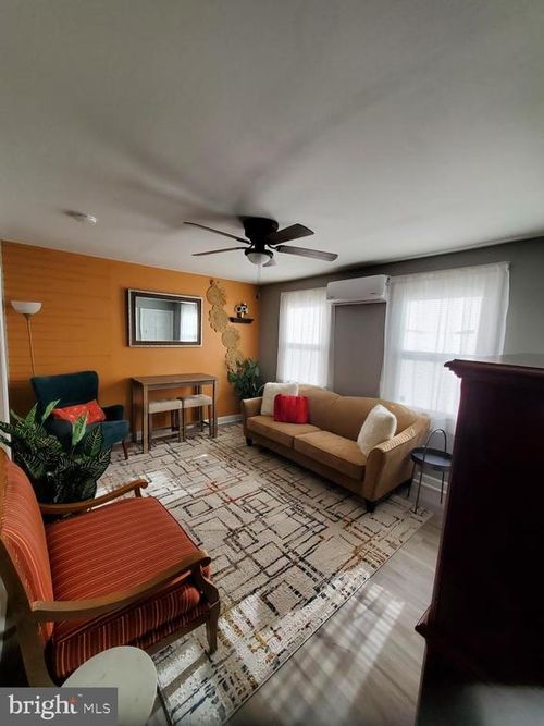 apt-b-3428-B 7th St, BALTIMORE, MD, 21225-2897 | Card Image