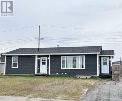 703 Balsam Cres, House other with 6 bedrooms, 2 bathrooms and null parking in Labrador City NL | Image 1