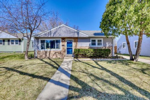 6332 W Bennett Avenue, Milwaukee, WI, 53219 | Card Image