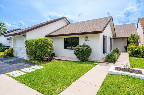 7106 Sw 103rd Pl, Miami, FL, 33173-1377 | Card Image