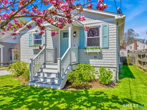 13 Maltby St, Branford, CT, 06405-5112 | Card Image