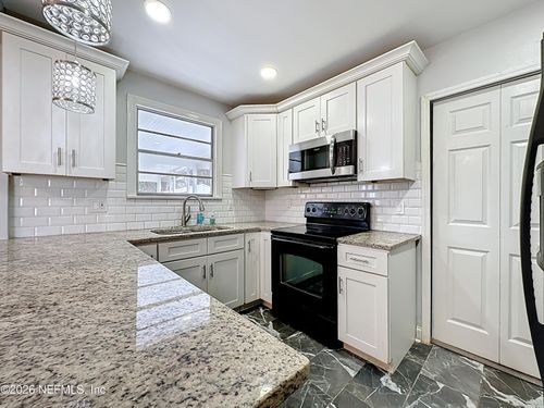 1795 Bartram Cir W, Jacksonville, FL, 32207-2232 | Card Image