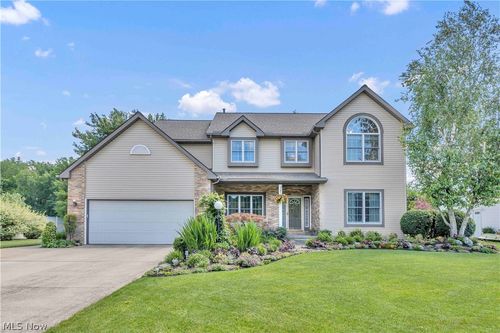 34897 Shawn Dr, North Ridgeville, OH, 44039-1778 | Card Image