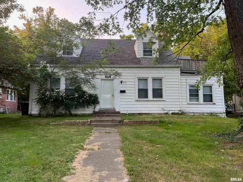 404 W Elm St, Carbondale, IL, 62901-2707 | Card Image
