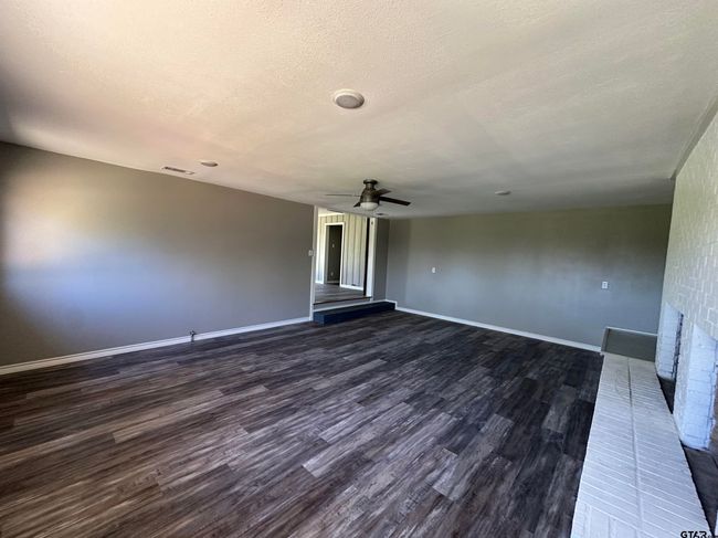 6890 State Highway 294 W, House other with 3 bedrooms, 2 bathrooms and null parking in Alto TX | Image 9