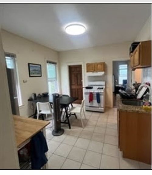 apt-3-240 Western Ave, Cambridge, MA, 02139-3891 | Card Image