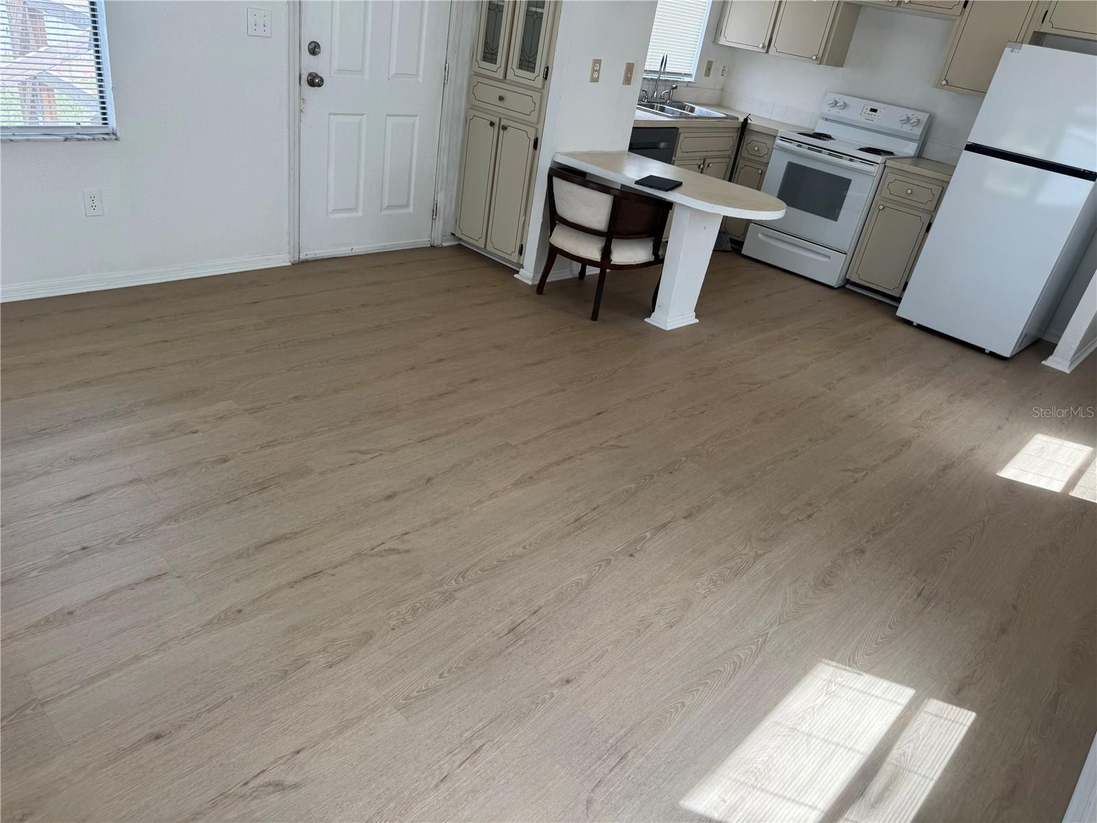 Residential Lease in WILDWOOD