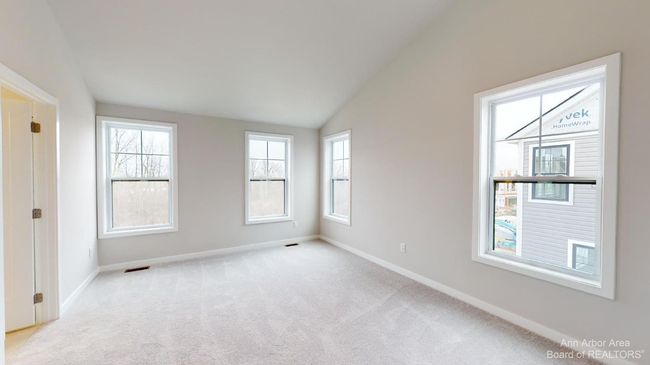 Primary Suite Bedroom | Image 15