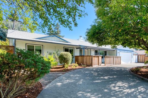 1634 Center Road, Novato, CA, 94947 | Card Image