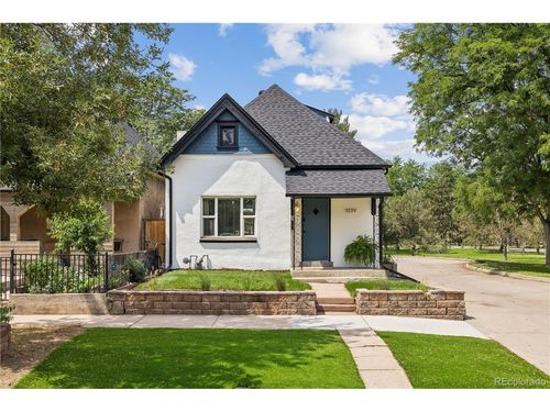 3139 N Franklin St, Denver, CO, 80205-3967 | Card Image