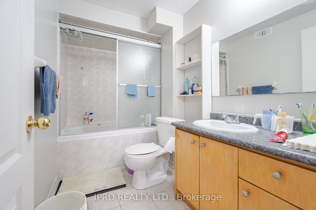 19 Citronella Lane, House other with 6 bedrooms, 4 bathrooms and 4 parking in Brampton ON | Image 37