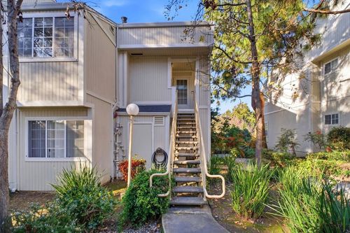 211-22555 Center St, Hayward, CA, 94541-3205 | Card Image