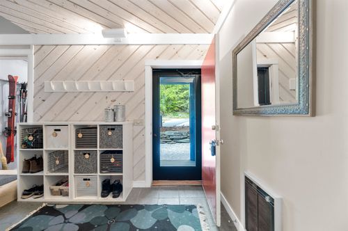 32-196 Castlerock Rd, Warren, VT, 05674 | Card Image