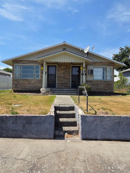 530 5th St, Clarkston, WA, 99403-1922 | Card Image