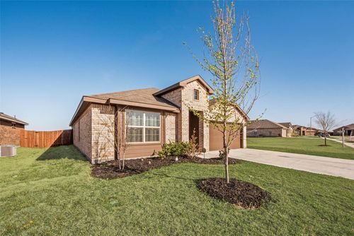 9412 Firedog Dr, Fort Worth, TX, 76131-1962 | Card Image