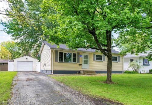1793 Lealand Ave, Poland, OH, 44514-1488 | Card Image