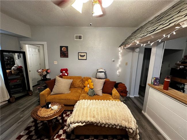 APT-5 - 548 Hansen Ave, Condo with 1 bedrooms, 1 bathrooms and 2 parking in Lyndora PA | Image 5