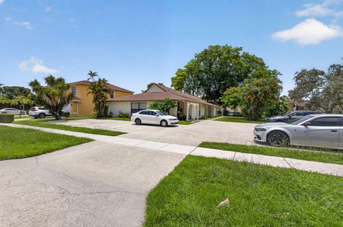 12395 Peconic Ct, Wellington, FL, 33414-5510 | Card Image