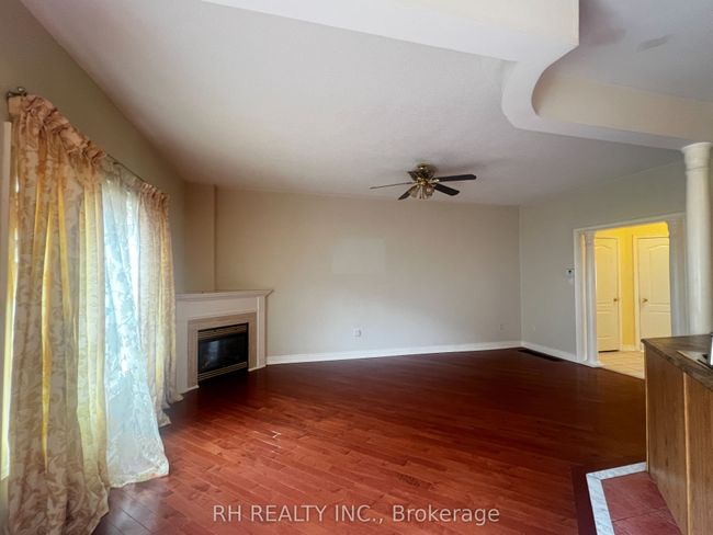 89 Park Place Dr, House attached with 3 bedrooms, 4 bathrooms and 2 parking in Markham ON | Image 4