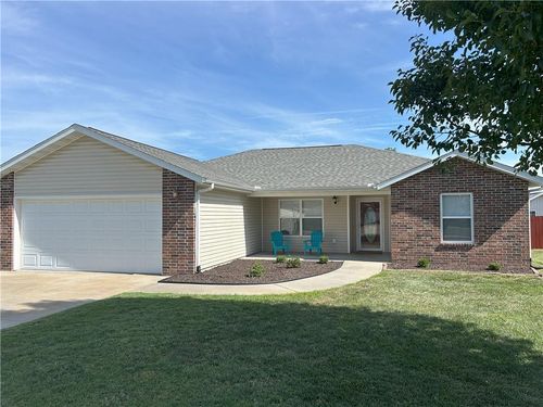 130 W Hardin Dr, Nevada, MO, 64772-1099 | Card Image