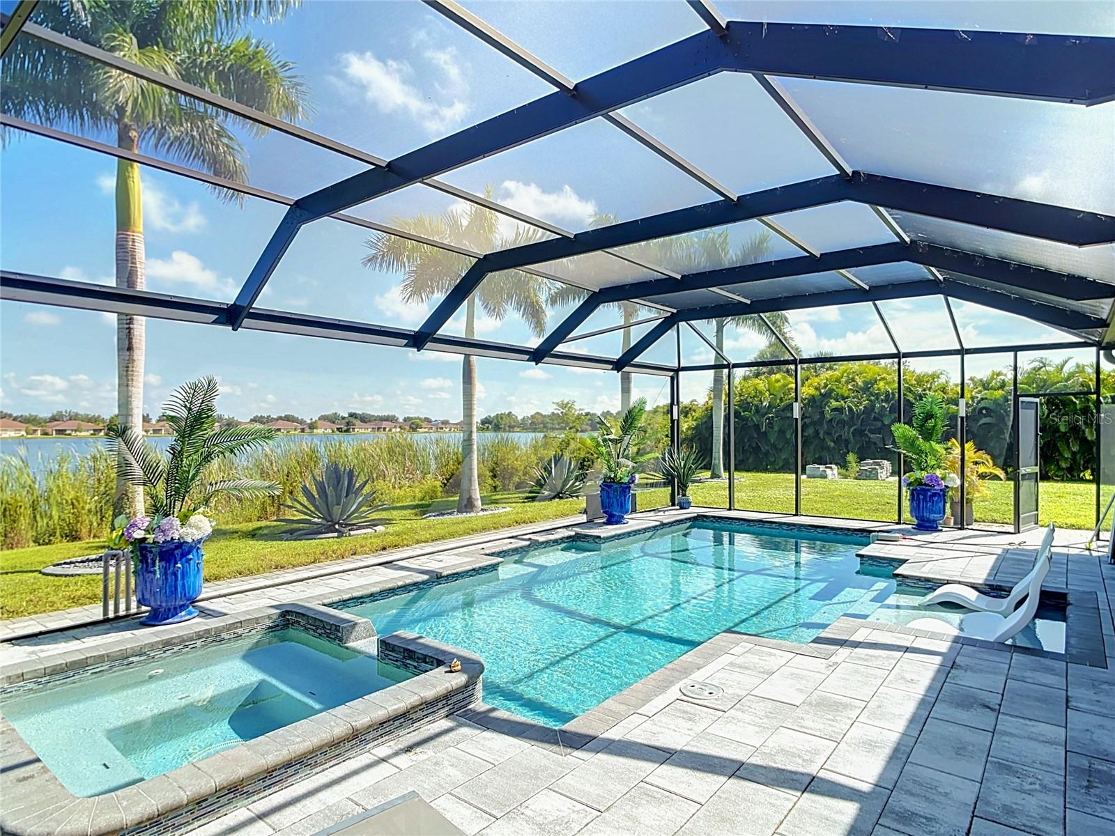 Residential in PUNTA GORDA 5