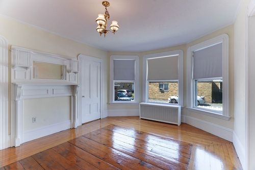 1-2 Messervy St, Salem, MA, 01970-4715 | Card Image