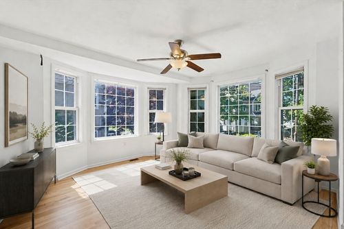 26-26 Oakwood St, Boston, MA, 02136-6016 | Card Image