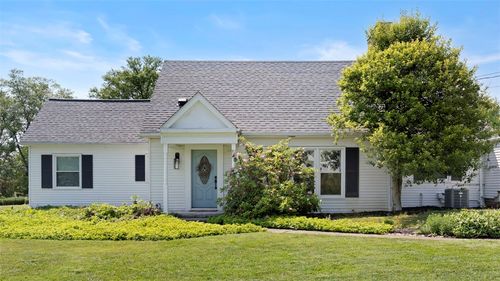 3154 Windgate Dr, Murrysville, PA, 15668-9201 | Card Image
