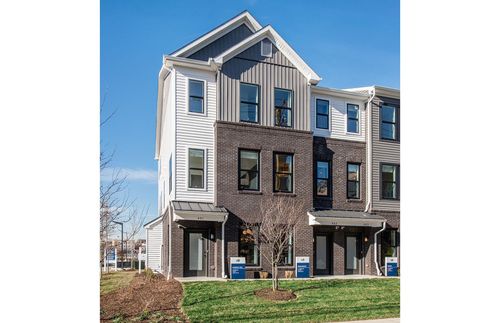 401-400 Sycamore St, Kearny, NJ, 07032 | Card Image