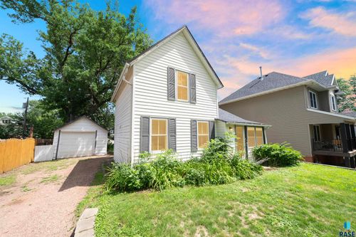 1406 S Dakota Ave Ave Avenue, Sioux Falls, SD, 57105 | Card Image