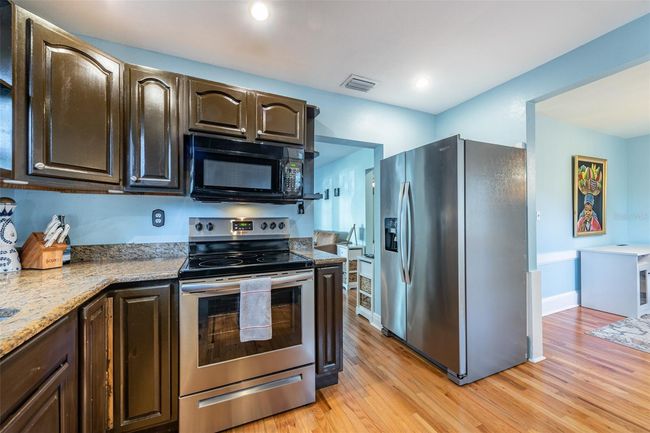 5905 N Eustace Ave, House other with 3 bedrooms, 2 bathrooms and null parking in TAMPA FL | Image 13