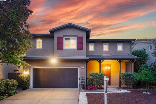 43 Ferdinand Way, Novato, CA, 94949-6155 | Card Image