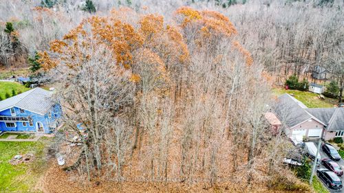 17 Valleyview Dr, Oro Medonte, ON, L0K1N0 | Card Image