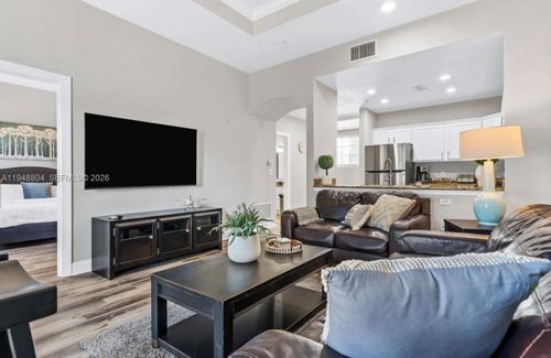 7526 Seven Eagles Way, REUNION, FL, 34747-5247 | Card Image