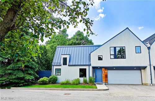 2434 Richmond Rd, Beachwood, OH, 44122-1763 | Card Image