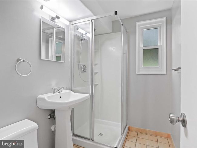 5415 Juliet St, House other with 4 bedrooms, 2 bathrooms and null parking in SPRINGFIELD VA | Image 34