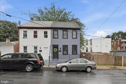 709 Saint Joseph St, LANCASTER, PA, 17603-5557 | Card Image