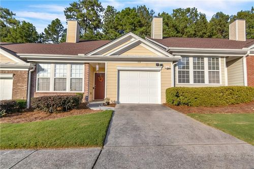 112 Camry Ln, Grayson, GA, 30017-4228 | Card Image