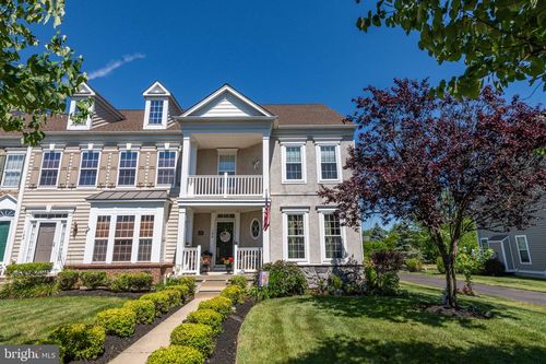 144 Pipers Inn Dr, FOUNTAINVILLE, PA, 18923-9501 | Card Image
