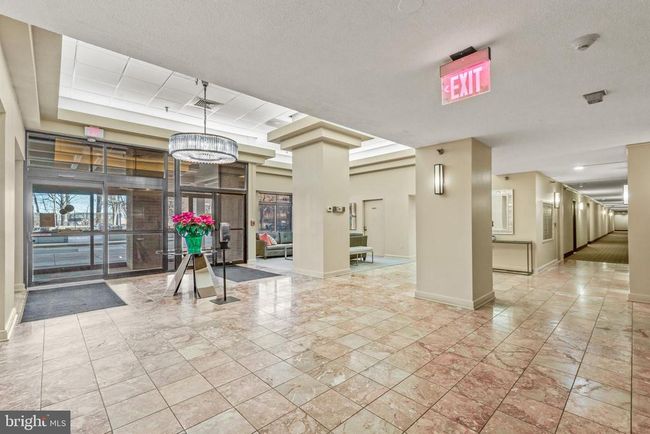 APT-315 - 1808 Old Meadow Rd, Condo with 2 bedrooms, 2 bathrooms and null parking in MCLEAN VA | Image 34