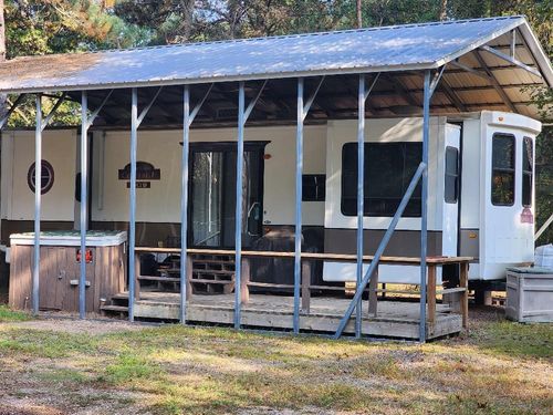 996 Blackhawk Ct, Hancock, WI, 54943-9548 | Card Image