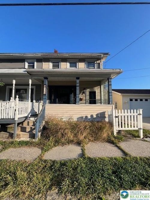 236 W Railroad St, Nesquehoning, PA, 18240-1411 | Card Image