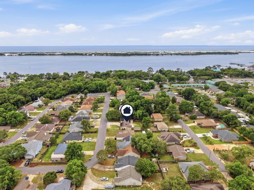 32 Cascabellas Street, Mary Esther, FL, 32569 | Card Image